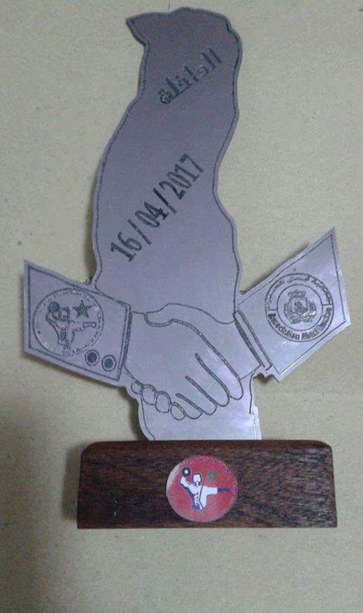 جهة الداخلة وادي الذهب تكرم ابن الناظور "عبد السلام بولعيون" مبتكر رياضة ابيناكا جهة الداخلة وادي الذهب تكرم ابن الناظور "عبد السلام بولعيون" مبتكر رياضة ابيناكا