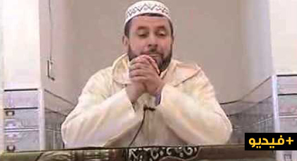 خطيب الجمعة الريفي محمد وسعيدي يدعو إلى محاربة سموم المخدرات الفتاكة بصحة الشباب المسلم خطيب الجمعة الريفي محمد وسعيدي يدعو إلى محاربة سموم المخدرات الفتاكة بصحة الشباب المسلم