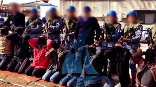 حجز باخرة صيد محلمة بـ7.5 طن من الحشيش واعتقال 9 مغاربة بينهم ناظوريَيْن و4 من تمسمان بإيطاليا حجز باخرة صيد محلمة بـ7.5 طن من الحشيش واعتقال 9 مغاربة بينهم ناظوريَيْن و4 من تمسمان بإيطاليا