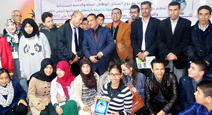 الثقافة البيئية ... مسابقة تربوية بإعدادية الزرقطوني من تنظيم جمعية الحي العمالي بازغنغان الثقافة البيئية ... مسابقة تربوية بإعدادية الزرقطوني من تنظيم جمعية الحي العمالي بازغنغان