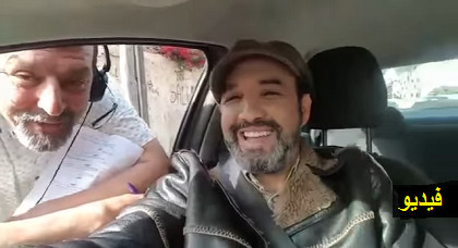 الممثل رشيد الوالي يتحدث بالريفية داخل كواليس مسلسل تلفزي بعدما تلقّنها من الممثلين أزنابط وبنسعلي الممثل رشيد الوالي يتحدث بالريفية داخل كواليس مسلسل تلفزي بعدما تلقّنها من الممثلين أزنابط وبنسعلي