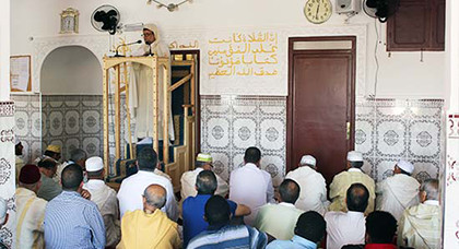 افتتاح خطبة الجمعة لأول مرة امحرفا بافرا بني بويفرور ازغنغان افتتاح خطبة الجمعة لأول مرة امحرفا بافرا بني بويفرور ازغنغان