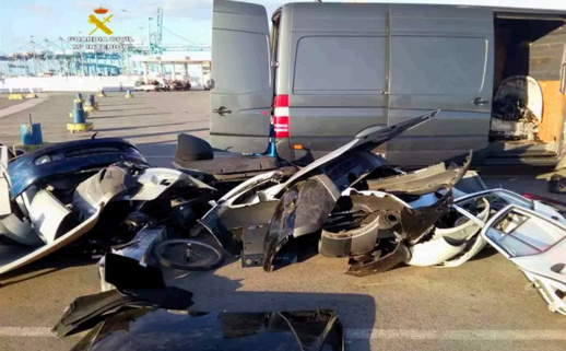مثير.. إحباط محاولة تهريب  أربع سيارات مفككة على متن سيارة نفعية من اسبانيا الى المغرب 