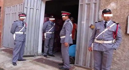درك بني شيكر يحجز قطع غيار سيارات و "جيت سكي" ومقطورتها وسيارتين وسلع مهربة