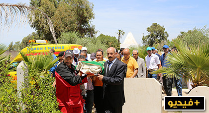 مشاهد مؤثرة من جنازة سيدة الطقس الأولى الناظورية سميرة الفيزازي