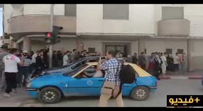 الأمن يمنع أول احتجاج بالحسيمة بعد اعتقال الزفزافي الأمن يمنع أول احتجاج بالحسيمة بعد اعتقال الزفزافي