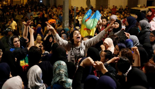عدسة رويترز تُوثق لمسيرة النساء المطالبة بالإفراج عن معتقلي الحسيمة
