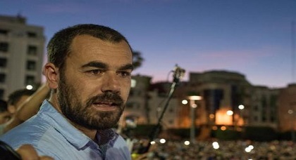 الزفزافي: كل الريف يتلقى مساعدات من الجالية ورفضت الهروب للخارج ومرحبا بالتفاوض