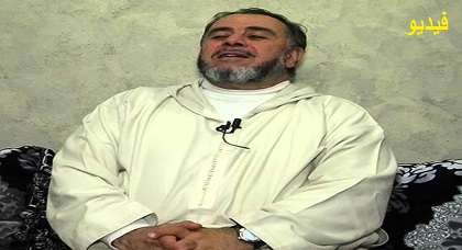 الشيخ النهاري يعتبر عدم رفع شباب حراك الريف للعلم المغربي خطأ وتُسجل كمؤاخذة على الريفيين الشيخ النهاري يعتبر عدم رفع شباب حراك الريف للعلم المغربي خطأ وتُسجل كمؤاخذة على الريفيين