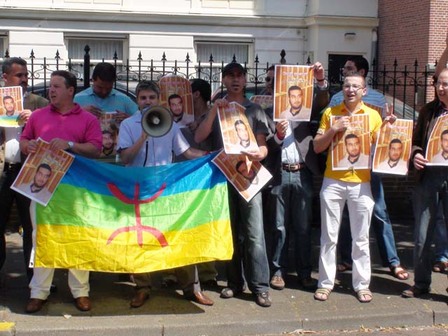 وقفة احتجاجية أمام السفارة المغربية بهولندا