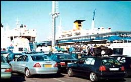 استقبال نحو 629 من المهاجرين المغاربة بمطار الحسيمة استقبال نحو 629 من المهاجرين المغاربة بمطار الحسيمة