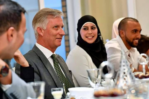 العاهل البلجيكي يشارك أسرة مغربية إفطار رمضان