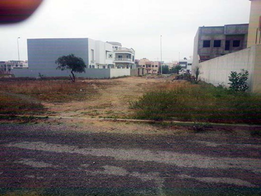 بقعة أرضية للبيع في موقع إستراتيجي بحي صوناسيد مخصصة لبناء الفيلات بقعة أرضية للبيع في موقع إستراتيجي بحي صوناسيد مخصصة لبناء الفيلات