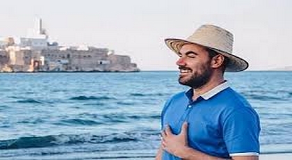 مكالمات هاتفية تكشف رفض الزفزافي إغراءات للمطالبة بانفصال الريف مكالمات هاتفية تكشف رفض الزفزافي إغراءات للمطالبة بانفصال الريف
