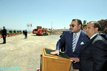 جلالة الملك يعطي انطلاقة الشطر الأول للتنمية السياحية بإقليم الناضور جلالة الملك يعطي انطلاقة الشطر الأول للتنمية السياحية بإقليم الناضور