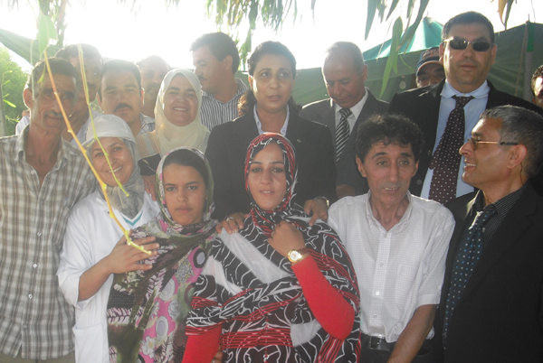 وزيرة الشباب والرياضة نوال المتوكل تتفقد مخيم أركمان وزيرة الشباب والرياضة نوال المتوكل تتفقد مخيم أركمان