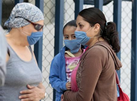 توتّر مغربي إسباني بسبب ترحيل مغاربة مصابين بأنفلونزا الخنازير