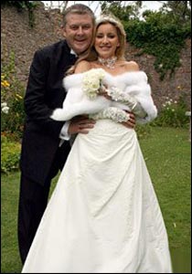 يتزوّجان بعد العثور على رسالة الحب المفقودة منذ 10 أعوام يتزوّجان بعد العثور على رسالة الحب المفقودة منذ 10 أعوام