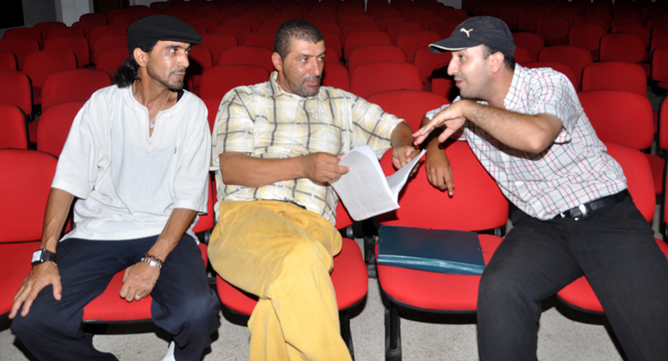 بعد عروض المسارح.. أسّام على شاشة الأولى بعد عروض المسارح.. أسّام على شاشة الأولى