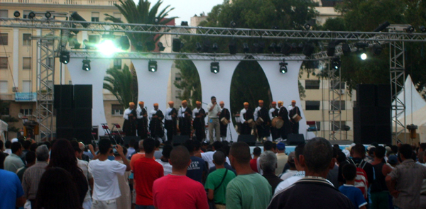 اختتام فعاليات مهرجان الطقطوقة الجبلية والفنون المجاورة بطنجة اختتام فعاليات مهرجان الطقطوقة الجبلية والفنون المجاورة بطنجة