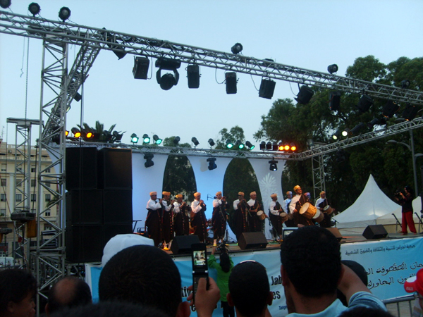 اختتام فعاليات مهرجان الطقطوقة الجبلية والفنون المجاورة بطنجة اختتام فعاليات مهرجان الطقطوقة الجبلية والفنون المجاورة بطنجة