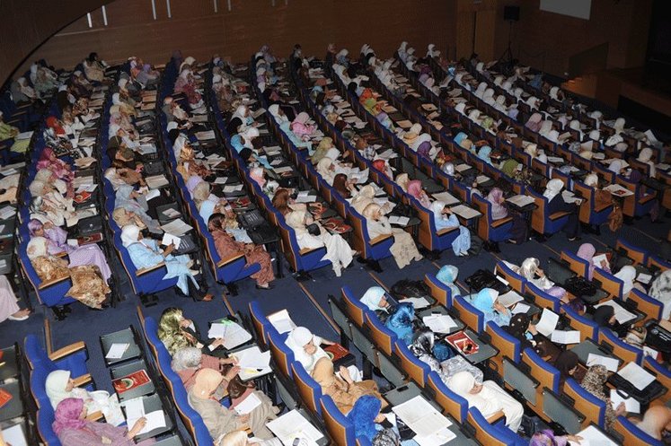 ناظوريات باللقاء الأول  للعالمات والواعظات والمرشدات بالمغرب ناظوريات باللقاء الأول  للعالمات والواعظات والمرشدات بالمغرب