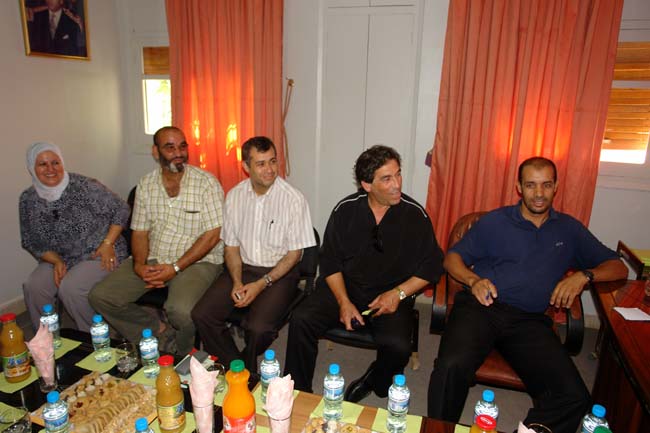 لقاء ببني انصار يجمع يحيى يحيى بالقنصل الاسباني بالناظور لقاء ببني انصار يجمع يحيى يحيى بالقنصل الاسباني بالناظور