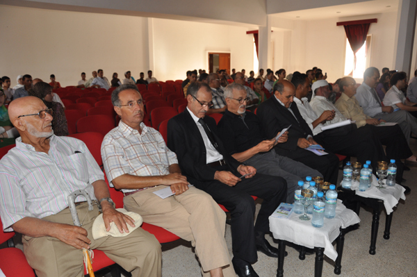 اختتام الملتقى الوطني الخامس للشعر الأمازيغي لجمعية إلماس اختتام الملتقى الوطني الخامس للشعر الأمازيغي لجمعية إلماس