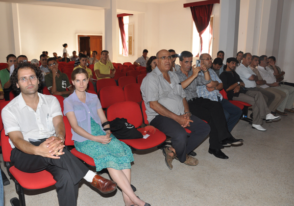 اختتام الملتقى الوطني الخامس للشعر الأمازيغي لجمعية إلماس اختتام الملتقى الوطني الخامس للشعر الأمازيغي لجمعية إلماس