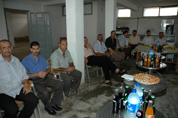 تكريم مسؤولَيْن نالا ترقيتين لشغل مسؤوليات بوجدة والحسيمة تكريم مسؤولَيْن نالا ترقيتين لشغل مسؤوليات بوجدة والحسيمة