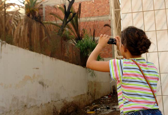إخماد حريق نشب ببداية شارع الحسن الثاني بالنّاظور إخماد حريق نشب ببداية شارع الحسن الثاني بالنّاظور