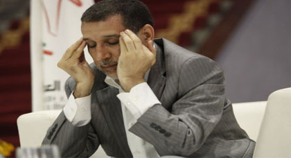 برلماني من الحسيمة لرئيس الحكومة: تكلم قبل فوات الأوان.. الريف عاد لسنوات الرصاص برلماني من الحسيمة لرئيس الحكومة: تكلم قبل فوات الأوان.. الريف عاد لسنوات الرصاص