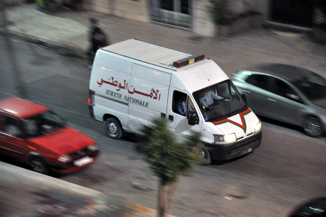 سقوط  "تِيتُـو" في يد الشرطة بحيّ تِرقَـاع سقوط  "تِيتُـو" في يد الشرطة بحيّ تِرقَـاع