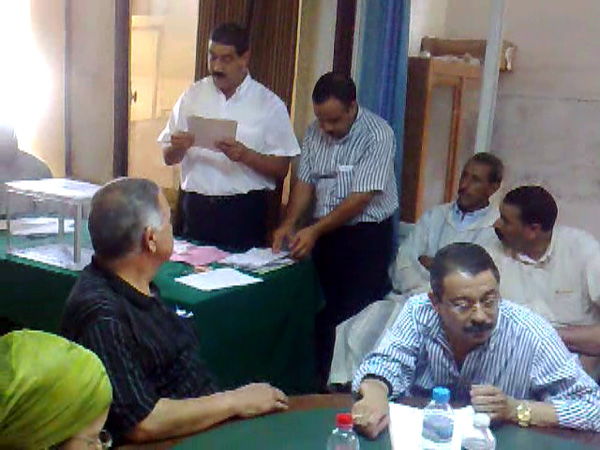 ميمون أوسار رئيسا لغرفة الفلاحة بالجهة الشرقية في ولاية جديدة ميمون أوسار رئيسا لغرفة الفلاحة بالجهة الشرقية في ولاية جديدة