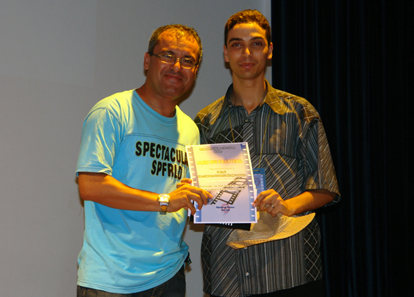 مبدعو الفيلم القصير هواة يلتقون ليومين بالنّاظور مبدعو الفيلم القصير هواة يلتقون ليومين بالنّاظور