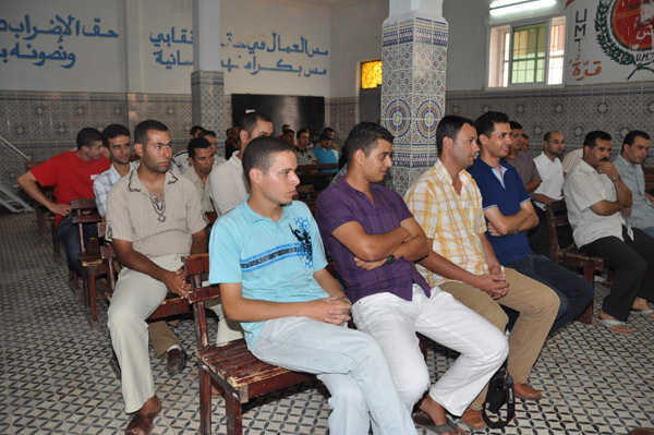 مُعطّلو النّاظور يرُصُّون صُفوفهم تحضيرا للاستمرارية..  مُعطّلو النّاظور يرُصُّون صُفوفهم تحضيرا للاستمرارية..