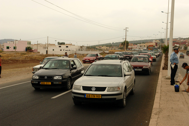 في آخر لحظة.. تجنّب انفجار كبير على طريق بني انصار في آخر لحظة.. تجنّب انفجار كبير على طريق بني انصار