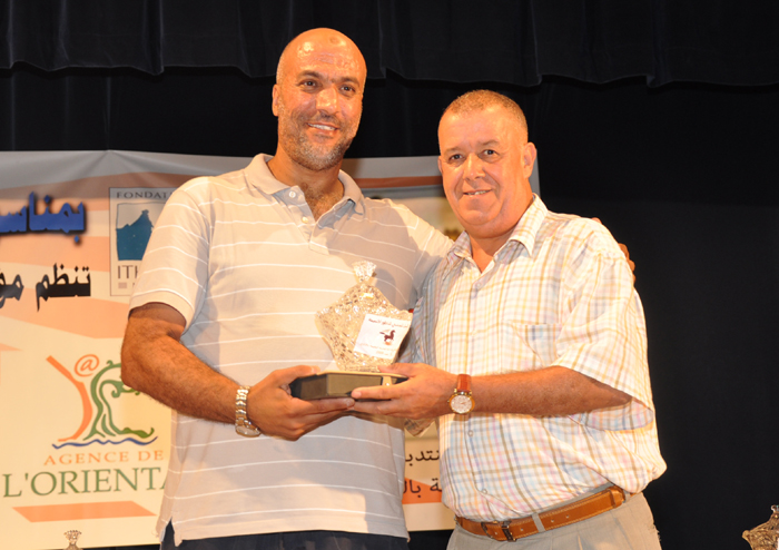 البنك الشعبي يكرم شخصيات رياضية وجمعوية وإعلامية البنك الشعبي يكرم شخصيات رياضية وجمعوية وإعلامية