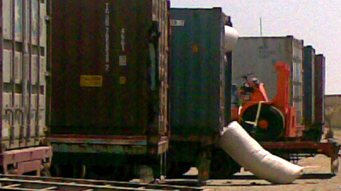 الإدارة الجهوية الجديدة للجمارك بالناظور تعامل بعقلية الزمن الغابر الإدارة الجهوية الجديدة للجمارك بالناظور تعامل بعقلية الزمن الغابر