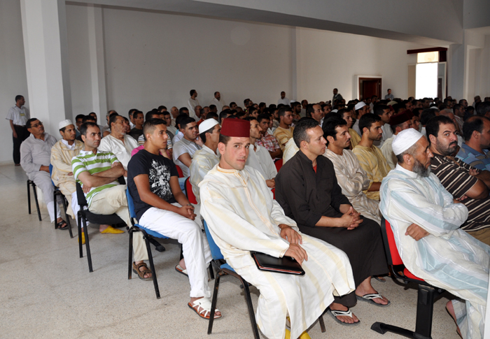 المُتفوّقون من طُلاّب المدارس العتيقة الدينية بالناظور يحتفلون بالتميّز المُتفوّقون من طُلاّب المدارس العتيقة الدينية بالناظور يحتفلون بالتميّز