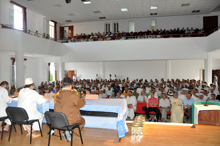 المُتفوّقون من طُلاّب المدارس العتيقة الدينية بالناظور يحتفلون بالتميّز المُتفوّقون من طُلاّب المدارس العتيقة الدينية بالناظور يحتفلون بالتميّز