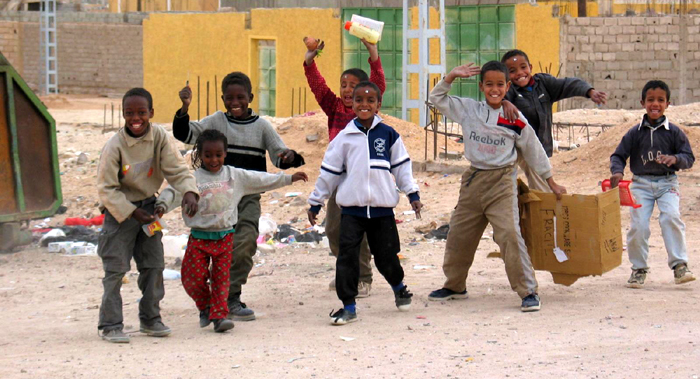 ضحايا مخيمات تندوف وراء تأسيس لجنة مشتركة مغربية إسبانية بالناظور ضحايا مخيمات تندوف وراء تأسيس لجنة مشتركة مغربية إسبانية بالناظور