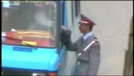 إعتقال دركيين بالناظور بتهمة الإرتشاء إعتقال دركيين بالناظور بتهمة الإرتشاء