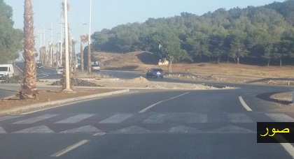 مستعملو طريق الناظور وبني أنصار يطالبون بتثبيت علامات التشوير الطرقي لتفادي وقوع الحوادث مستعملو طريق الناظور وبني أنصار يطالبون بتثبيت علامات التشوير الطرقي لتفادي وقوع الحوادث