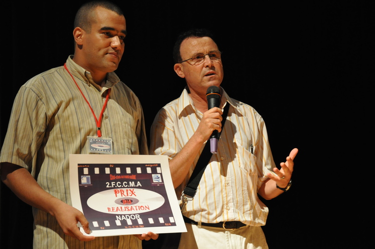 فيلم أنفاس ينال الجائزة الكُبرى لمهرجان مُبدعي الفيلم القصير هُواة بالناظور فيلم أنفاس ينال الجائزة الكُبرى لمهرجان مُبدعي الفيلم القصير هُواة بالناظور