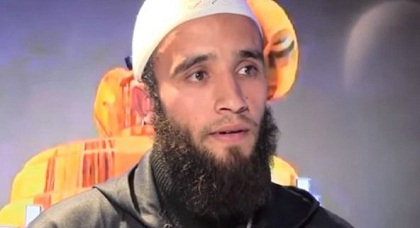 إعمراشن: رسالة الزفزافي المسربة من السجن أتت لتحرق آمال مستغلي مأساة الريفيين إعمراشن: رسالة الزفزافي المسربة من السجن أتت لتحرق آمال مستغلي مأساة الريفيين
