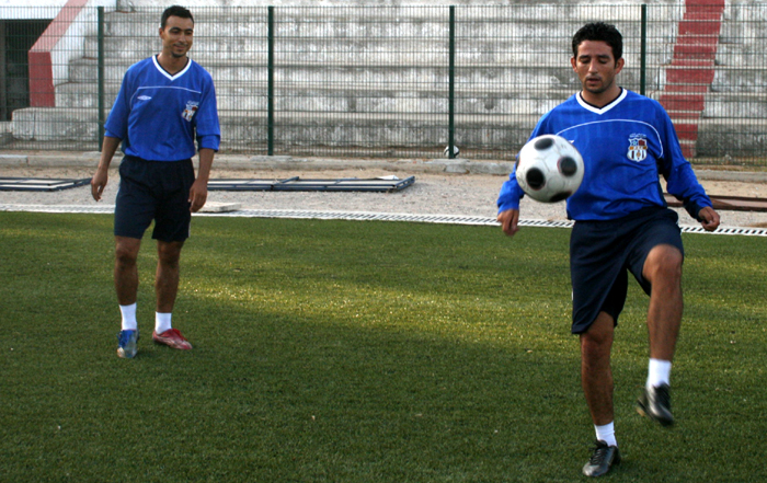فريق رجاء الحسيمة يتوج بطلا لدوري كأس الشمال وفتح الناظور يحل ثالثا فريق رجاء الحسيمة يتوج بطلا لدوري كأس الشمال وفتح الناظور يحل ثالثا
