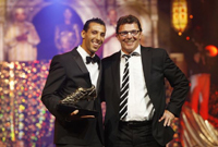 منير الحمداوي يفوز بجائزة الحذاء الذهبي