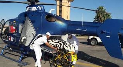 مروحية وزارة الصحة تقل شخص في حالة صحية حرجة من الناظور إلى وجدة مروحية وزارة الصحة تقل شخص في حالة صحية حرجة من الناظور إلى وجدة