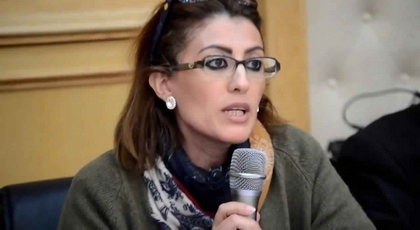أحكيم غاضبة من العامل الجديد: من غير المقبول عدم إستدعاء البرلمانيين لحضور الزيارات الرسمية للوزراء أحكيم غاضبة من العامل الجديد: من غير المقبول عدم إستدعاء البرلمانيين لحضور الزيارات الرسمية للوزراء